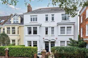32, St Davids Hill, Exeter EX4 4DT