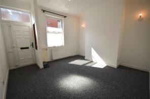 18, Alexandra Street, Ashton-under-lyne OL6 9QR