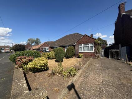 Home Farm Crescent, Whitnash, Leamington Spa