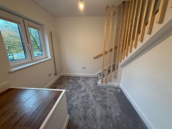 4 bed Town House for sale Image 11