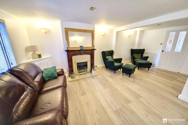 Lounge / Dining Room