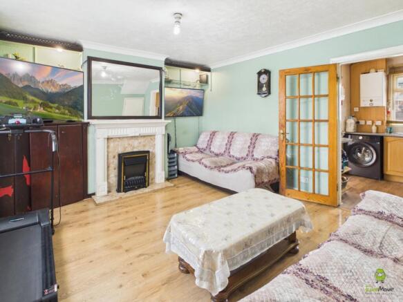 Living Room Presented by James Hillier of Ewemove