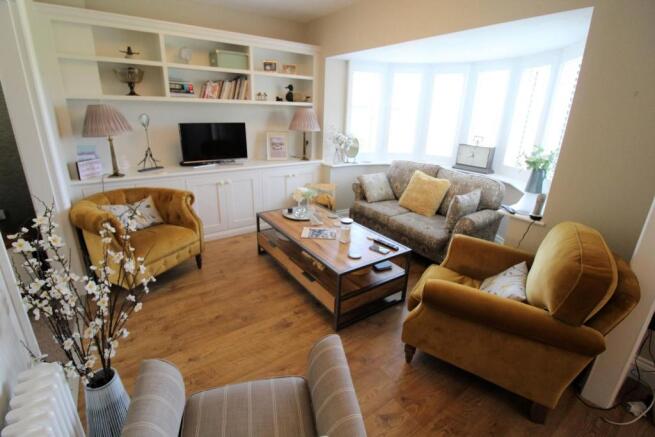 GARDEN ROOM