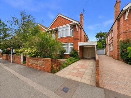 Gannon Road, Worthing, BN11 2DT