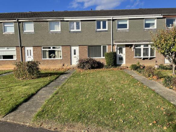 3-bed terraced on Sunningdale Walk, Eaglescliffe , £173,000