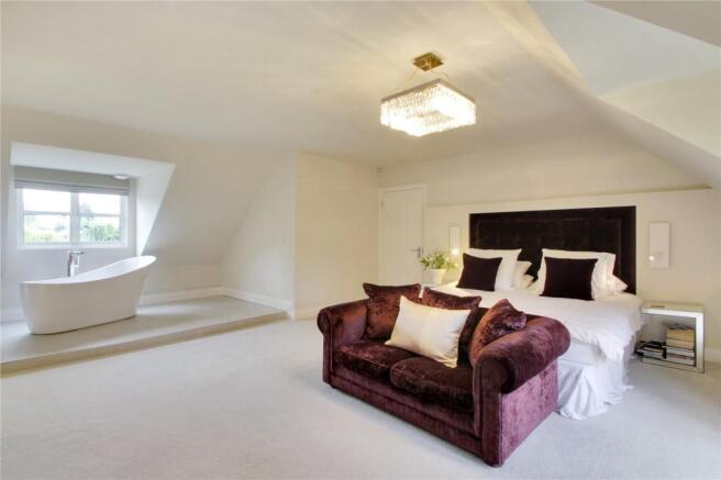 Master Bedrooom