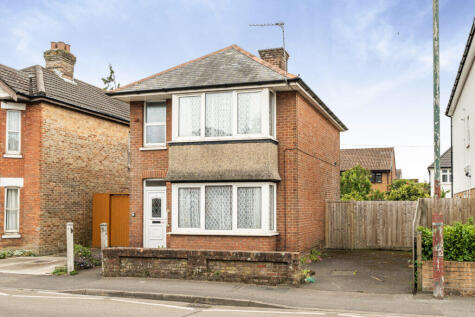 Columbia Road, Bournemouth, BH10