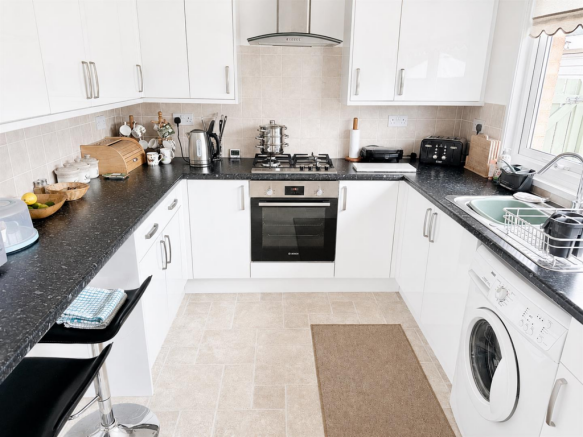 For Sale by Aspire Residential | Rockingham Close