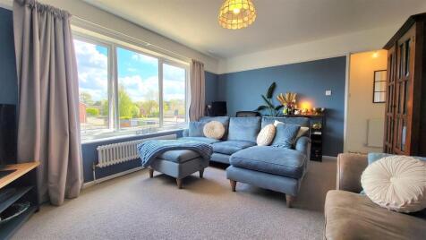 Stoneleigh Court, Longthorpe, Peterborough
