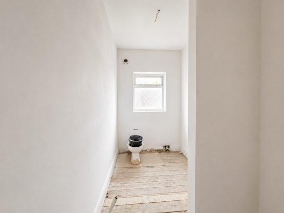 2 bed Terraced for sale Image 7