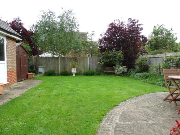 Photo 12
