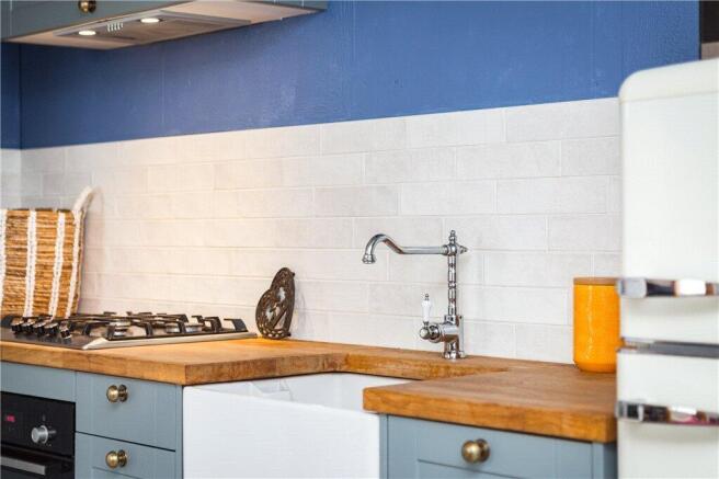 2 bed Terraced for sale Image 12
