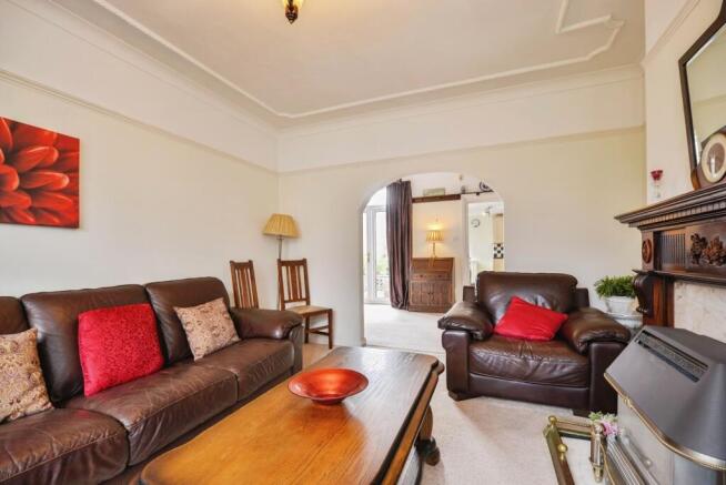 3 bed Semi-Detached for sale Image 7