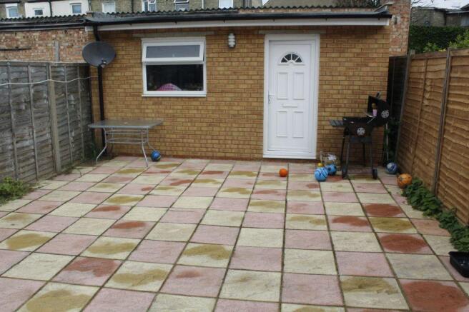 Photo 25
