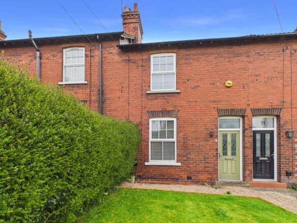 2 bed Terraced for sale in north ferriby