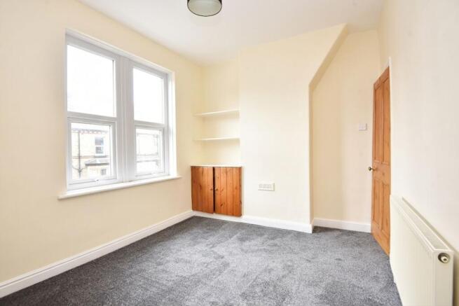 2 bed Terraced for sale Image 7