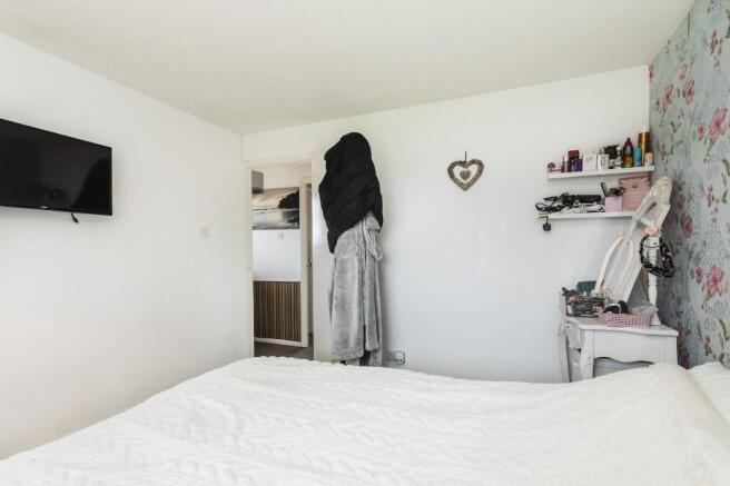 2 bed Semi-Detached for sale Image 11