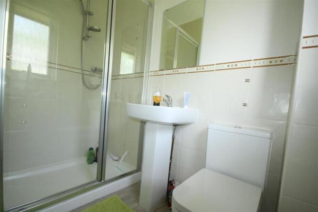 Master en-suite