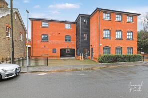 1, 10c Clarks Mews, Hemnall Street, Epping CM16 4LW