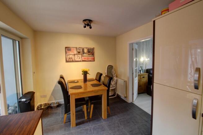 Breakfast Kitchen (7)