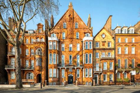 Chelsea Embankment, Chelsea, London, SW3