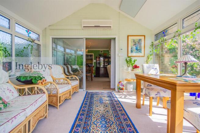 3 bed Detached for sale Image 9