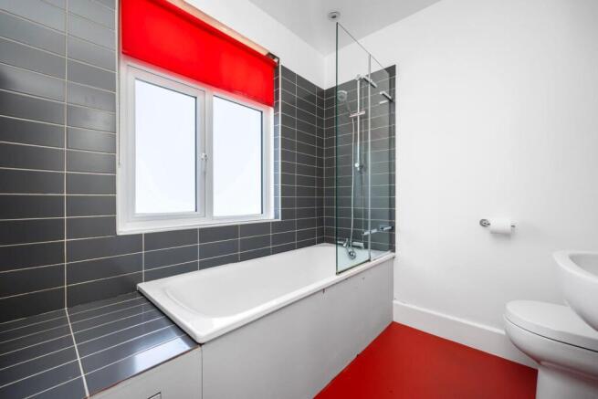 Brittany Road 19 BATHROOM 2.jpeg