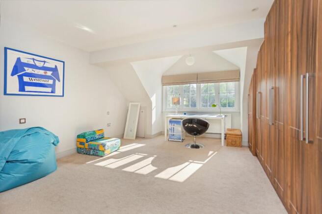 Double Bedroom