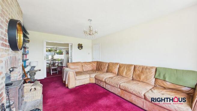 3 bed Semi-Detached for sale Image 7
