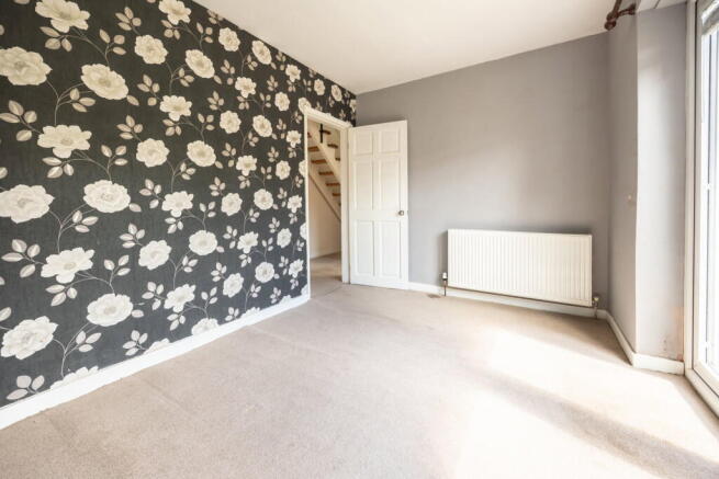 3 bed Semi-Detached Bungalow for sale Image 9