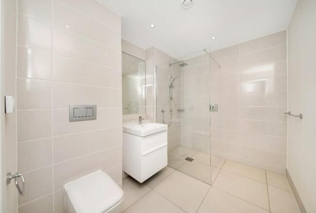 2 bed Retirement Property for sale Image 6
