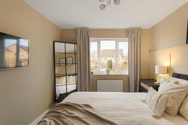 40_Holyrood_Drive_46.jpeg