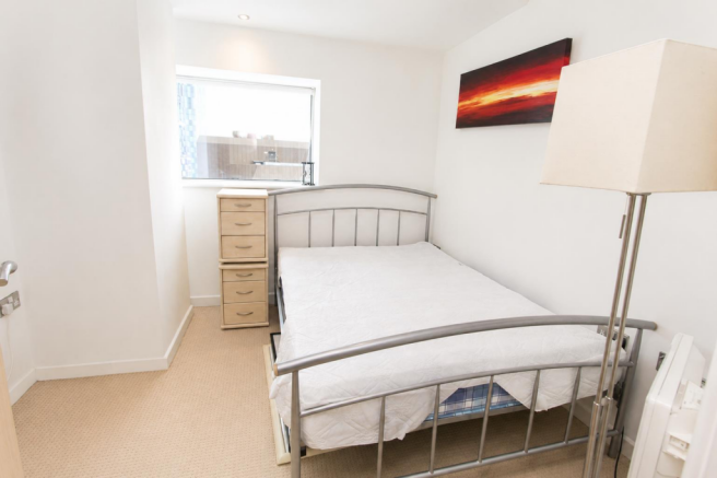 2 bed Flat to rent Image 7