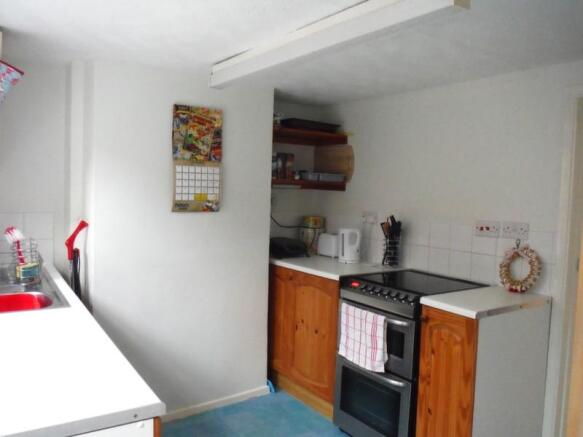 Kitchen (II)
