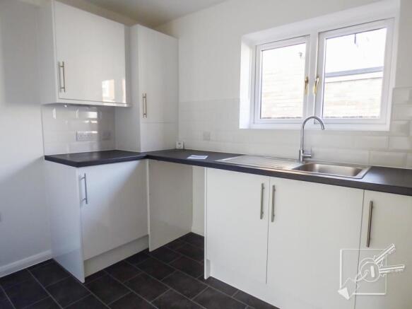 KITCHEN: