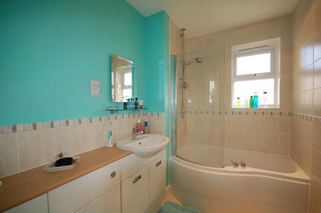 Ensuite Bathroom