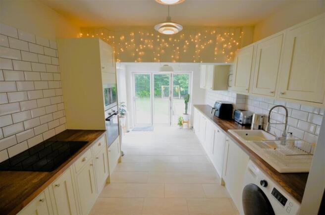 Sherborne Drive, Westlands, Newcastle-under-Lyme photo 4