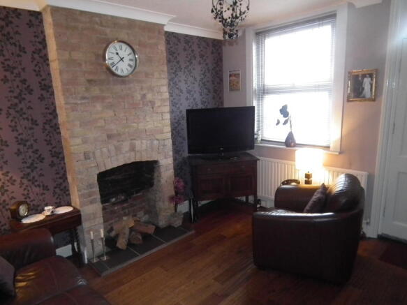 Photo 3