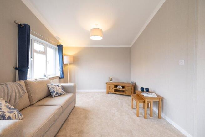 2 bed Park Home for sale Image 6