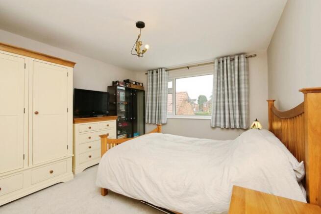 3 bed Detached for sale Image 9