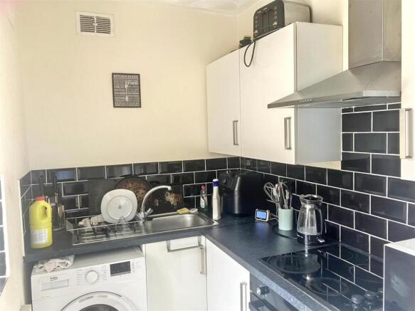 2 bed End of Terrace for sale Image 4