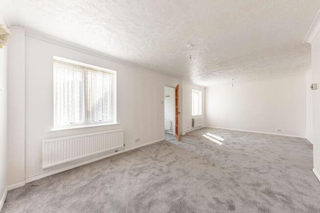 Living Room (2)