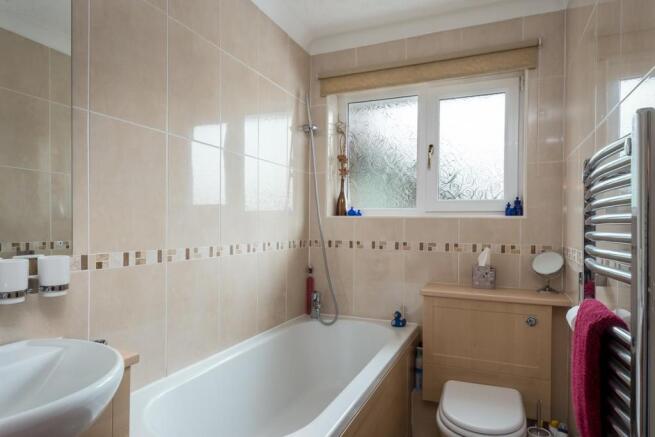 Bathroom.jpg