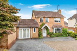 7, Martins Drive, Hertford SG13 7TA