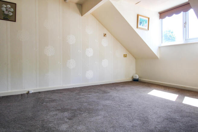 2 bed Semi-Detached for sale Image 7