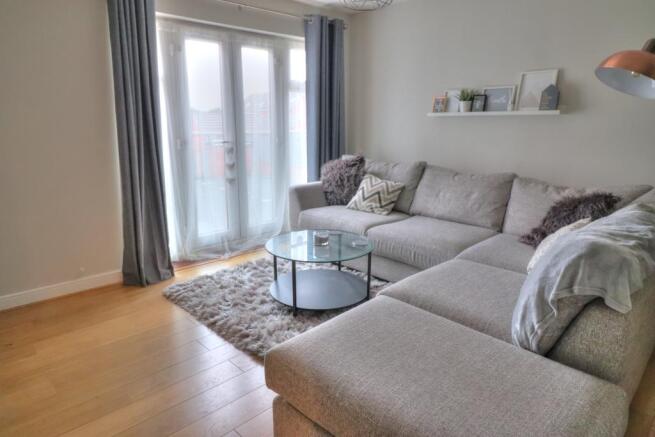 Lounge 1
