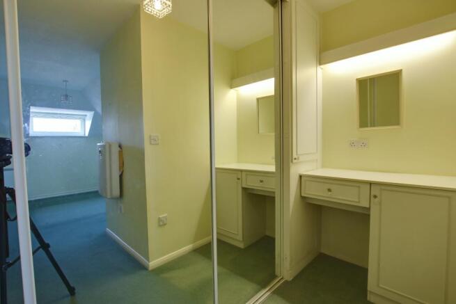 DRESSING ROOM
