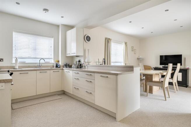 Kitchen / Diner