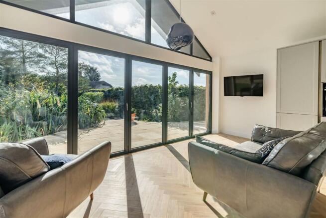Woodland View, West End, Silverstone