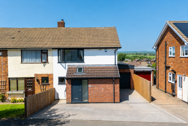 FRONT EXT. 1
